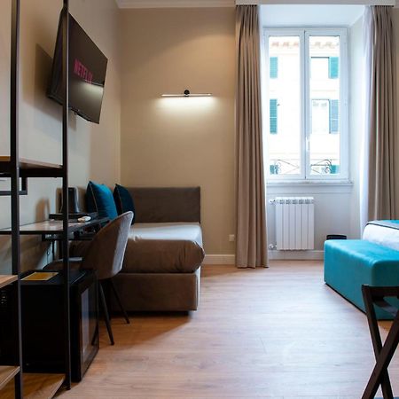 Ad Suites Nazionale Рим Екстериор снимка